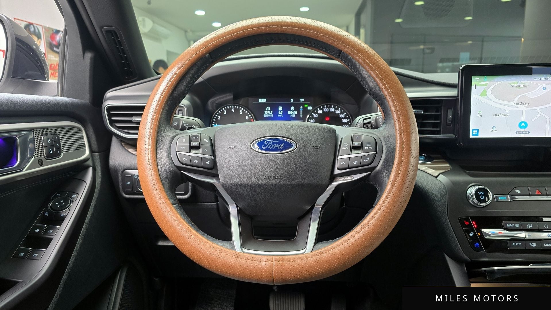 Ford Explorer 2020 — миниатюра 14