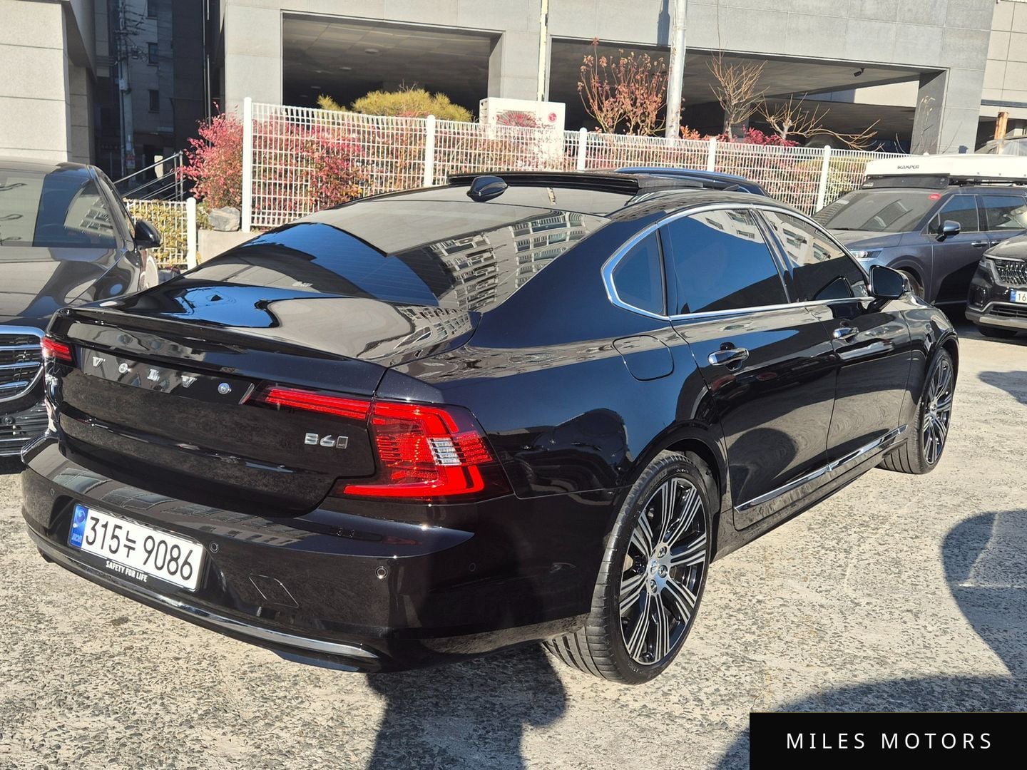 Volvo S90 2023 — миниатюра 6
