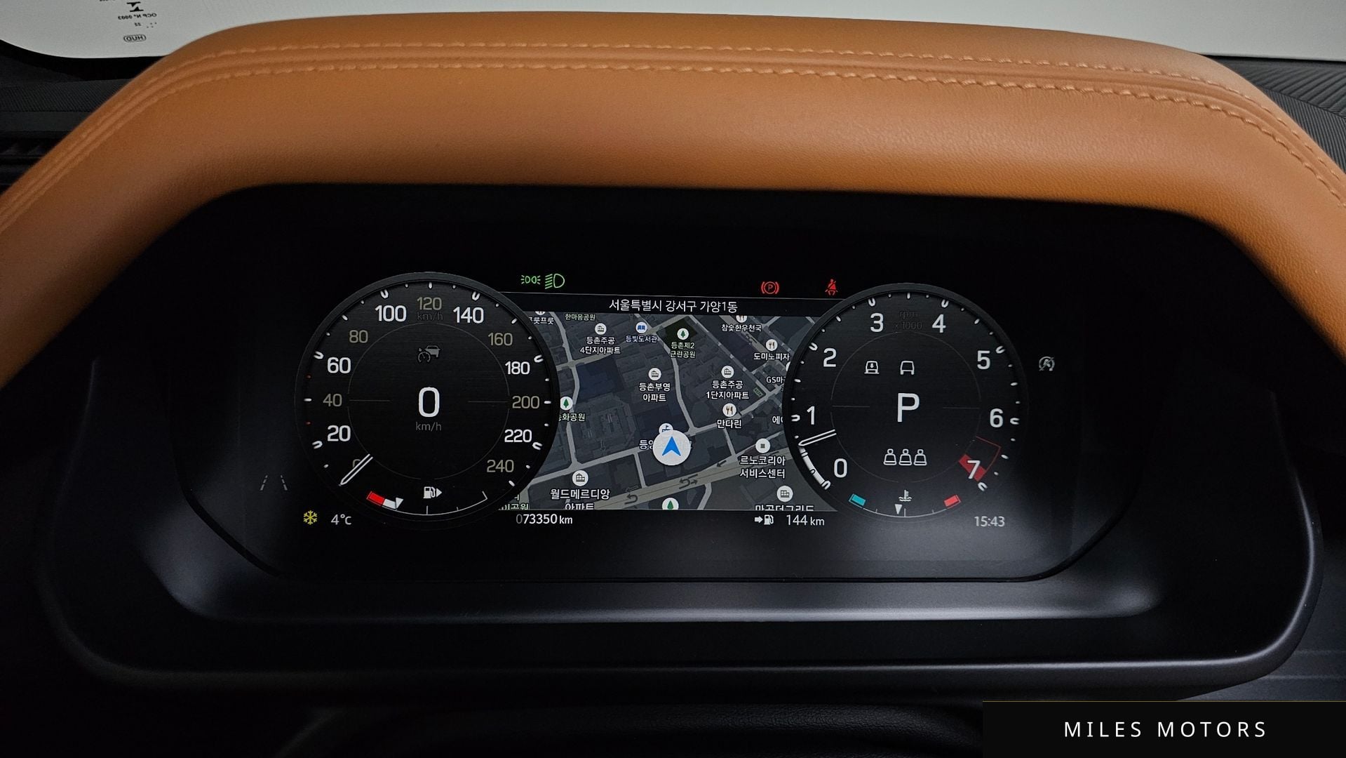 Land Rover Defender 2023 — миниатюра 8
