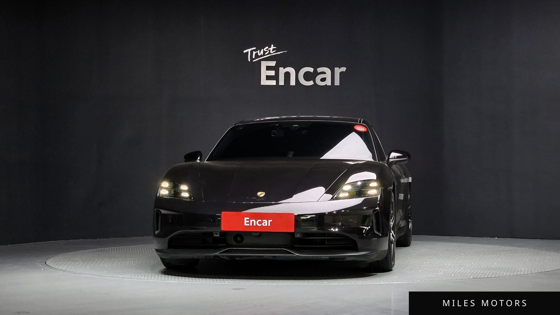 Porsche Taycan 2025 — миниатюра 3