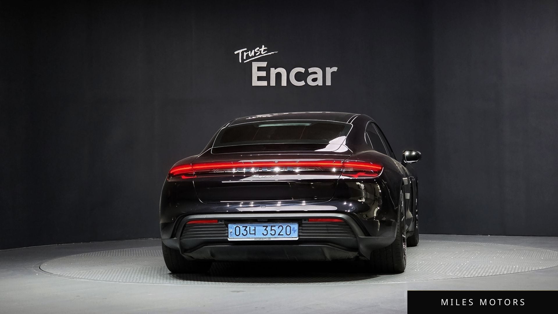 Porsche Taycan 2025 — миниатюра 4