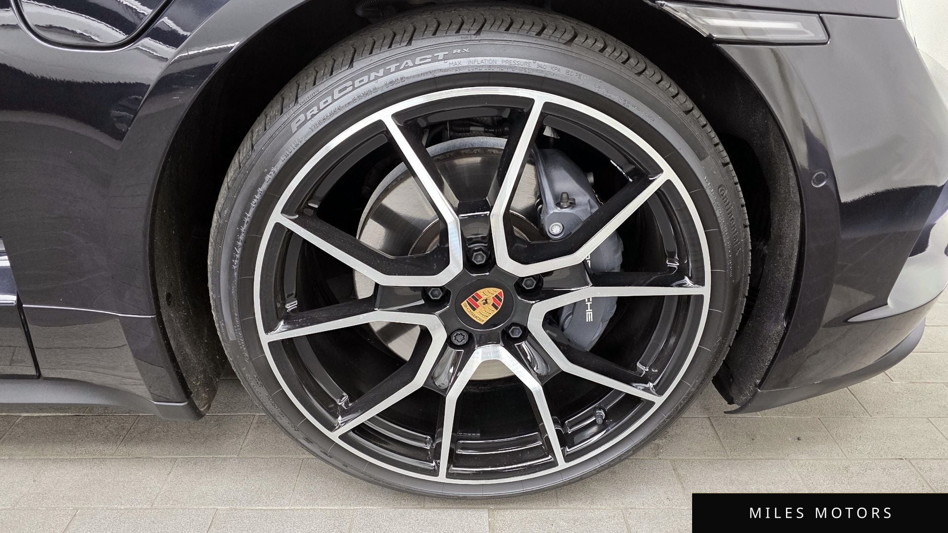 Porsche Taycan 2025 — миниатюра 5