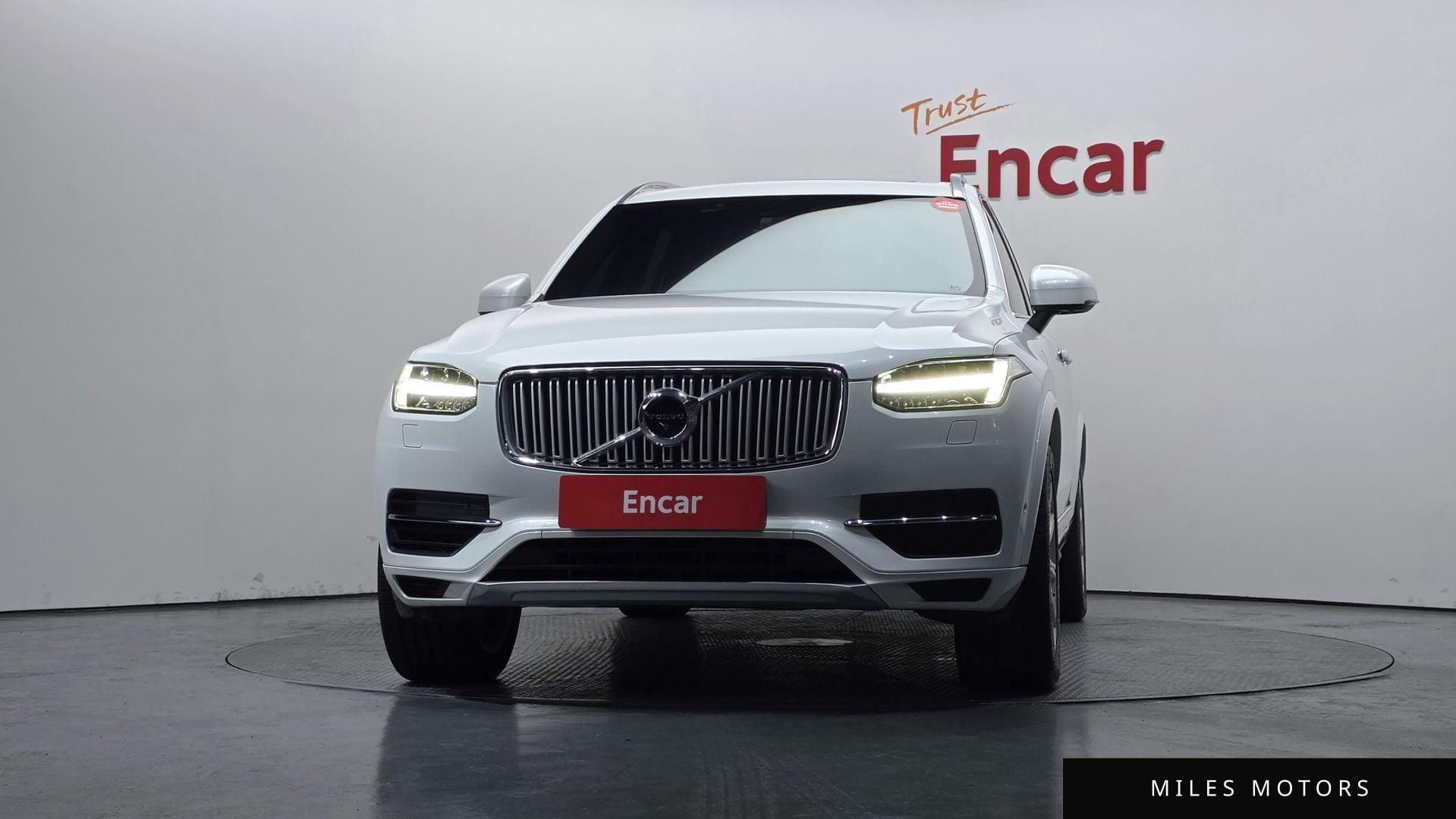 Volvo XC90 2018 — миниатюра 3
