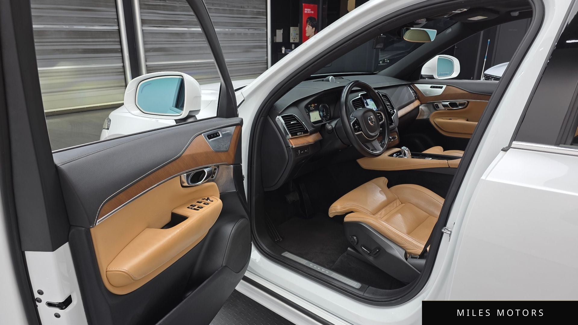 Volvo XC90 2018 — миниатюра 11