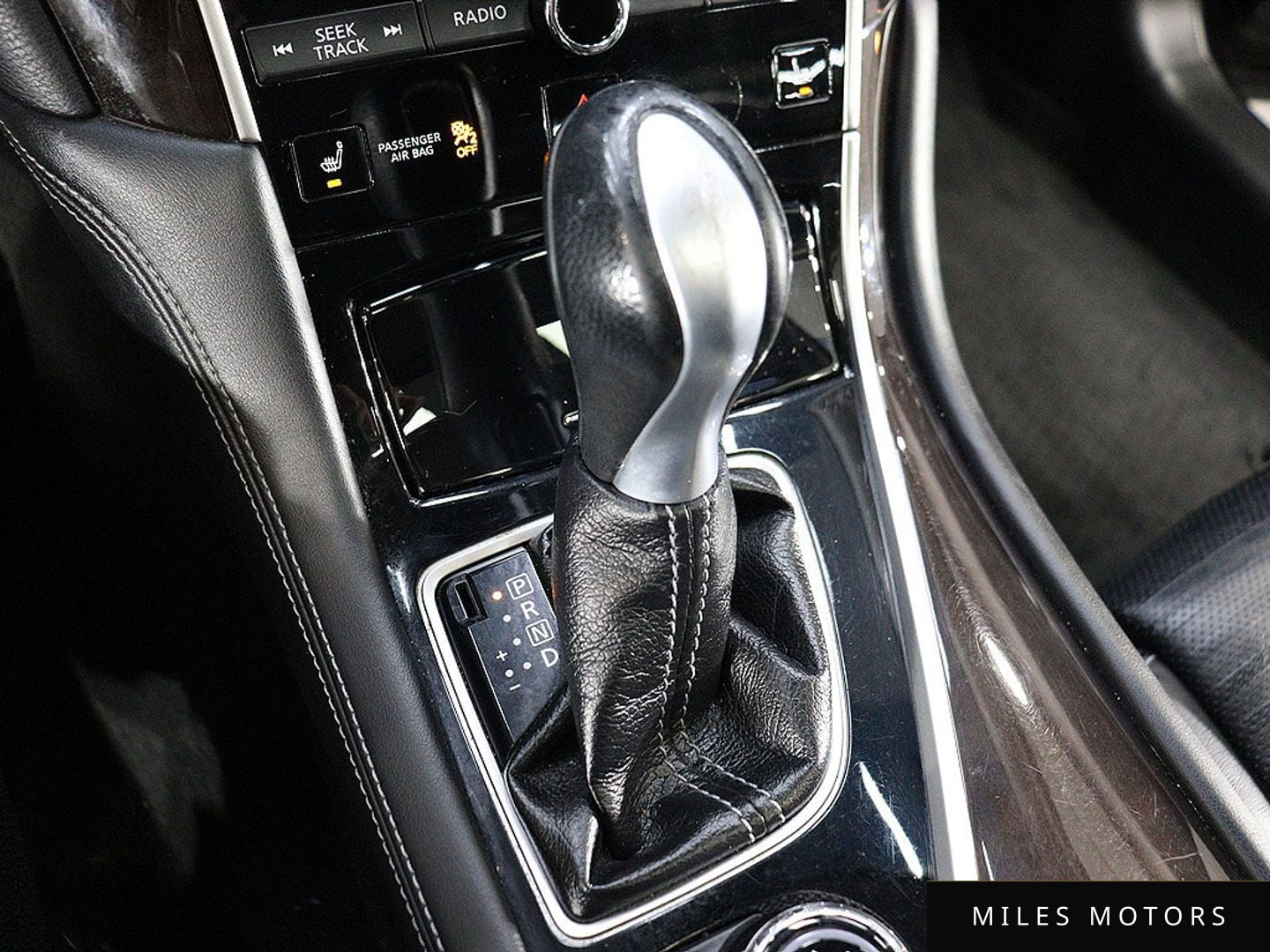 Infiniti Q50 2015 — миниатюра 9