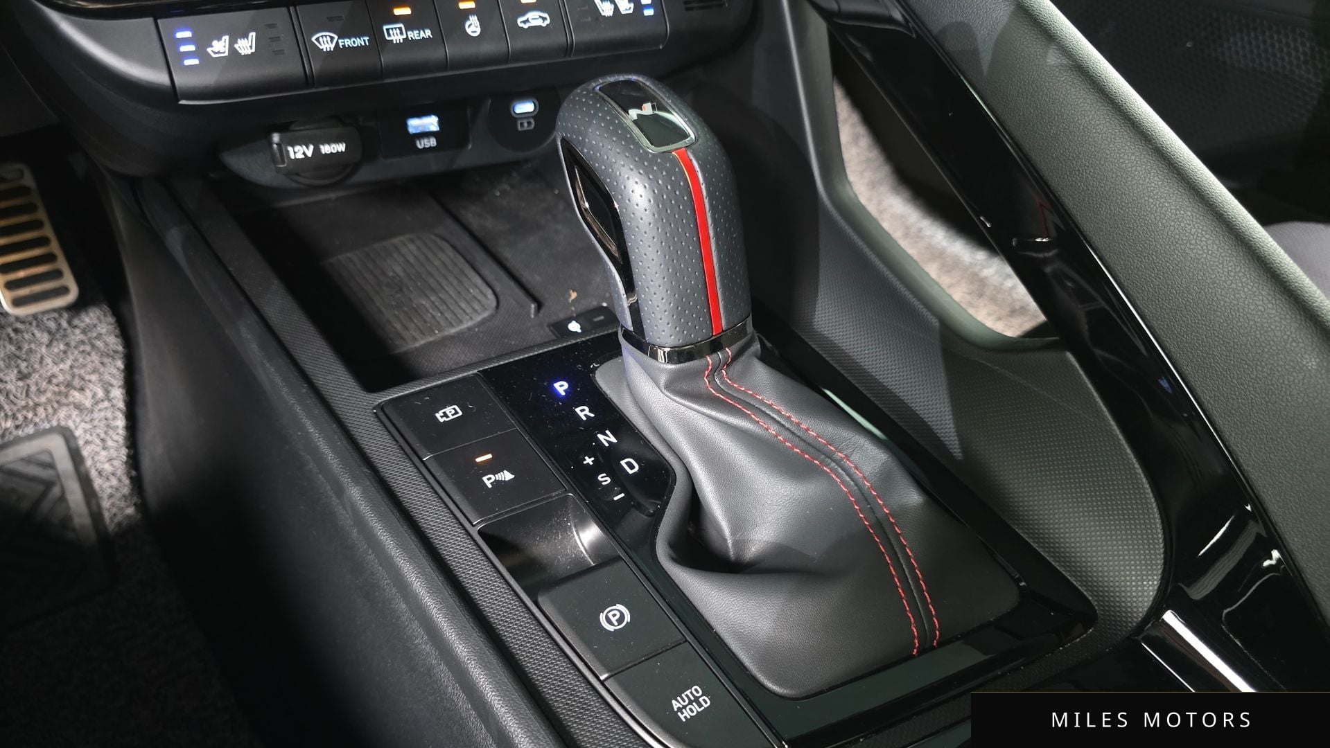 Hyundai 뉴 아반떼 (CN7) 2024 — миниатюра 9