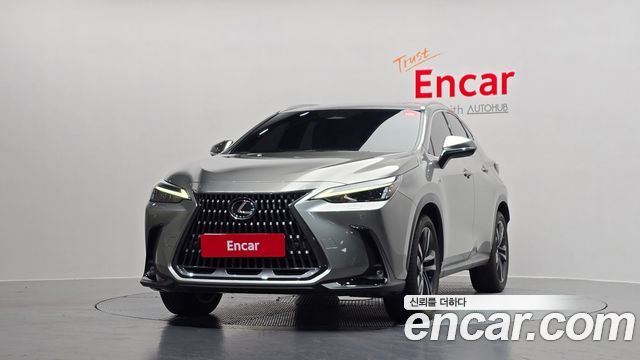 Лексус NX350h 2023 — миниатюра 3