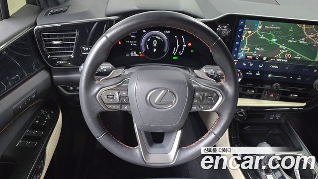 Лексус NX350h 2023 — миниатюра 13