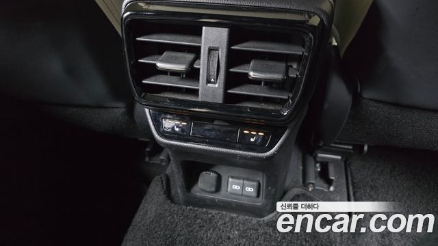 Лексус NX350h 2023 — миниатюра 19