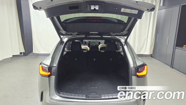 Лексус NX350h 2023 — миниатюра 20