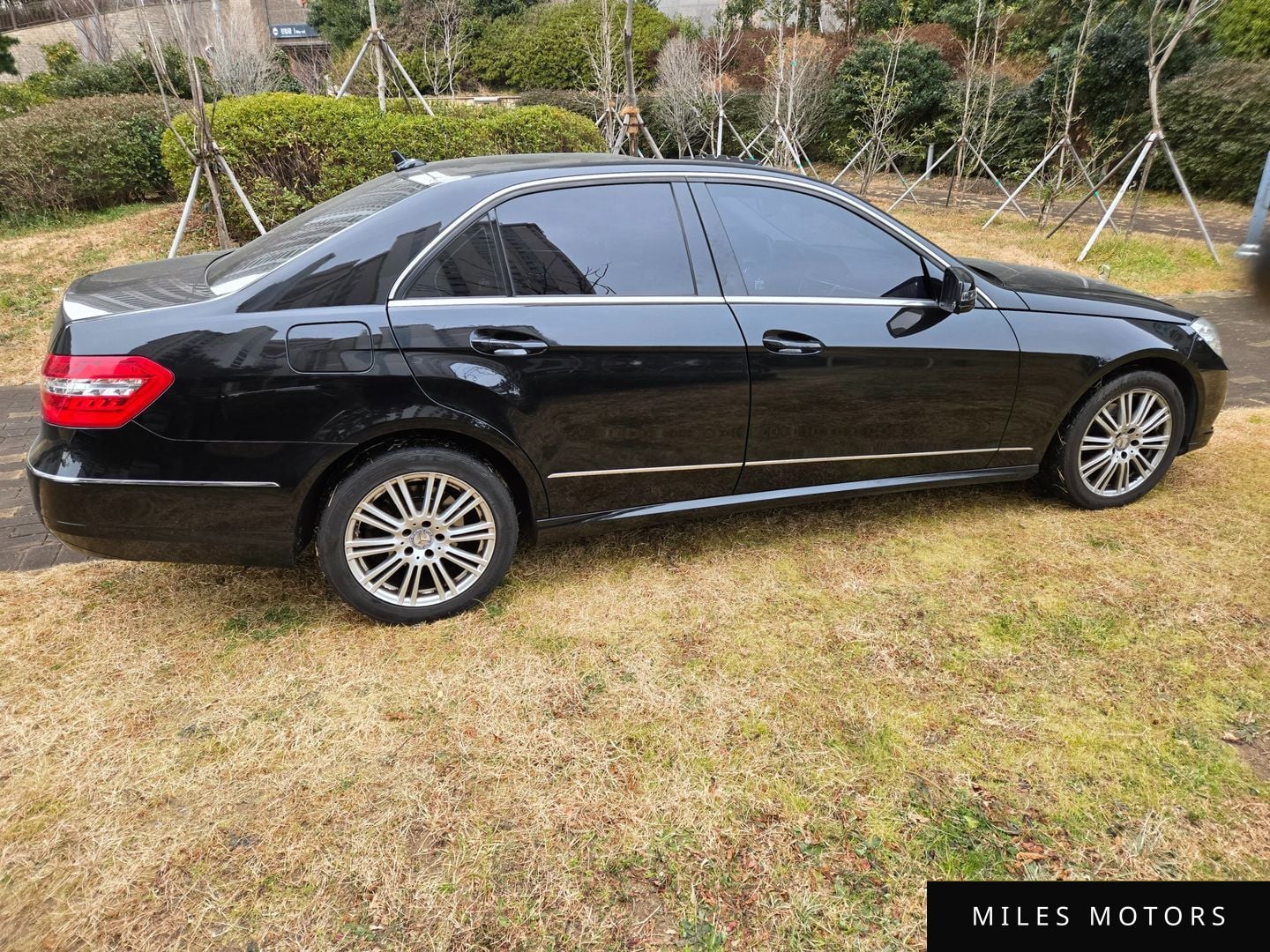 Mercedes-Benz E-클래스 W212 2011 — миниатюра 18