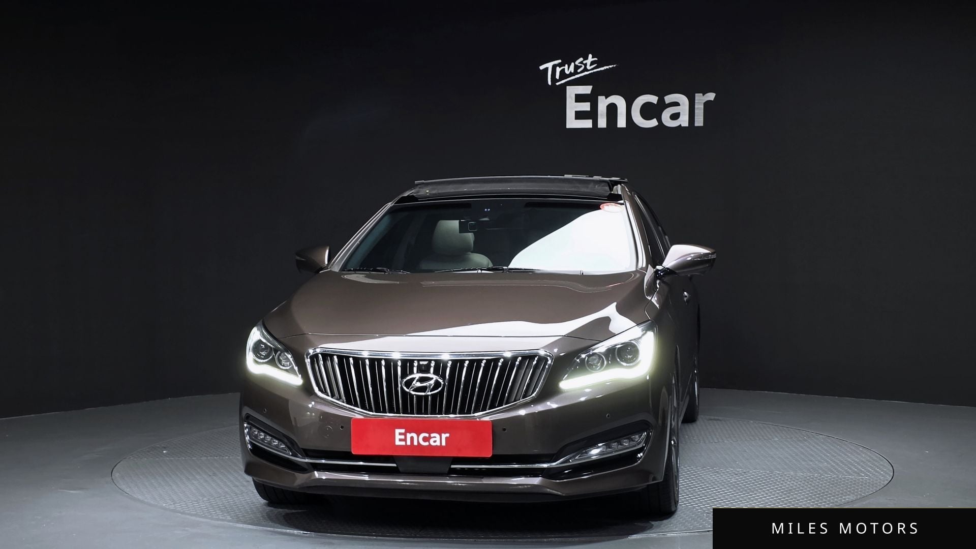Hyundai Aslan 2015 — миниатюра 3