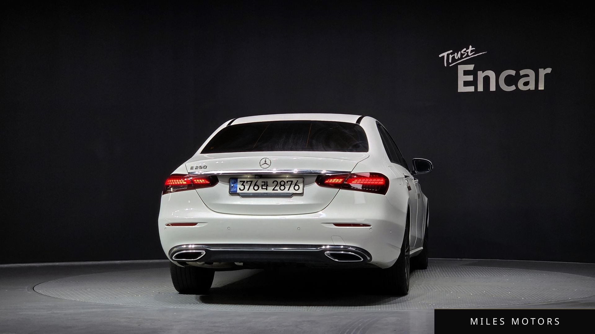Mercedes-Benz E-Class W213 2021 — миниатюра 4