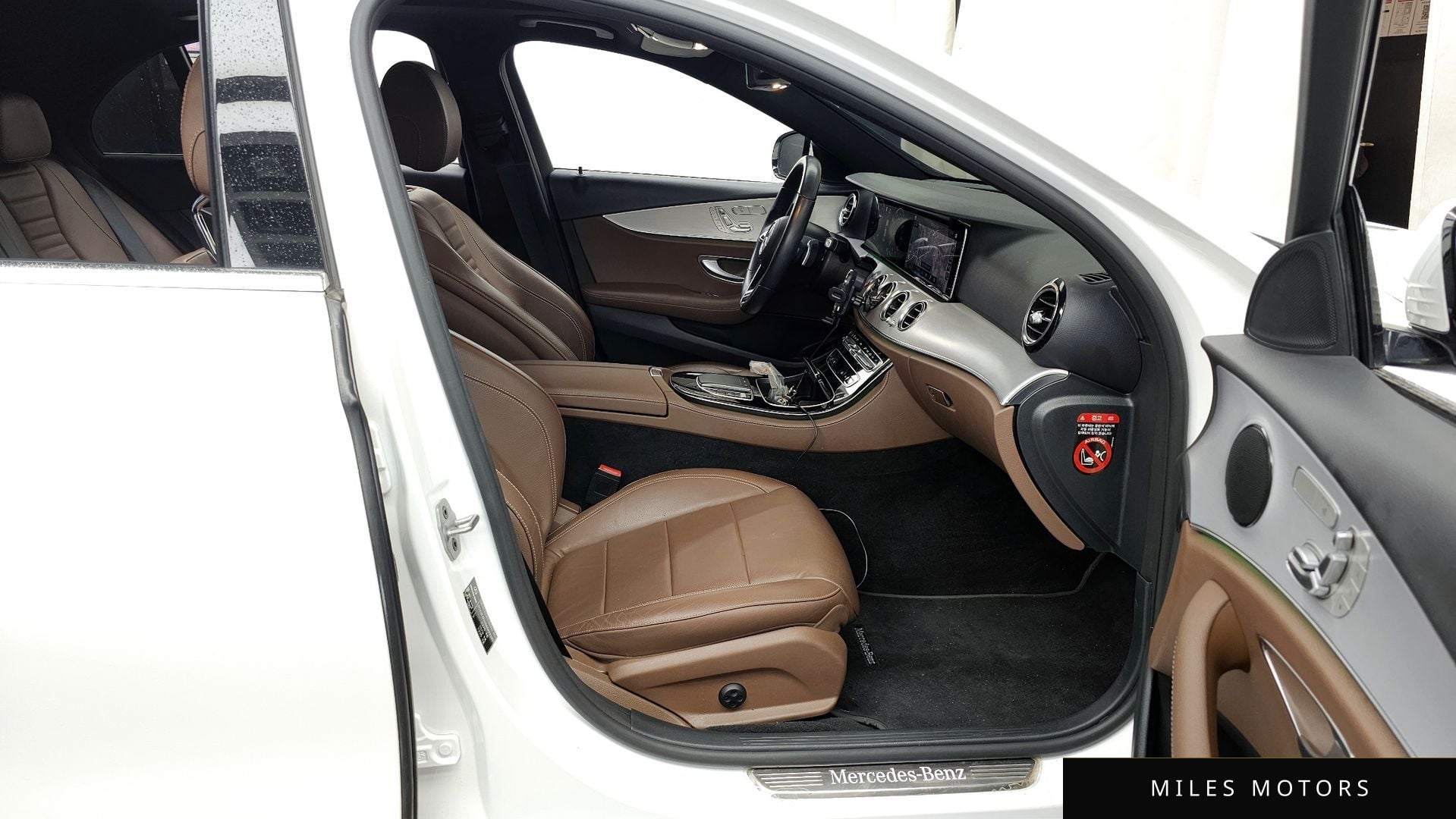 Mercedes-Benz E-Class W213 2021 — миниатюра 11