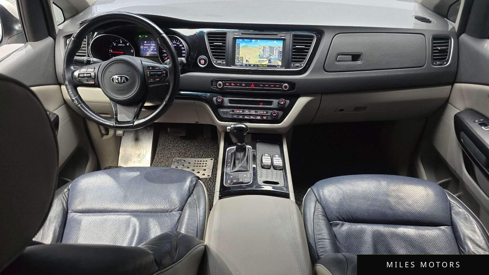 Kia Canival 2015 — миниатюра 7