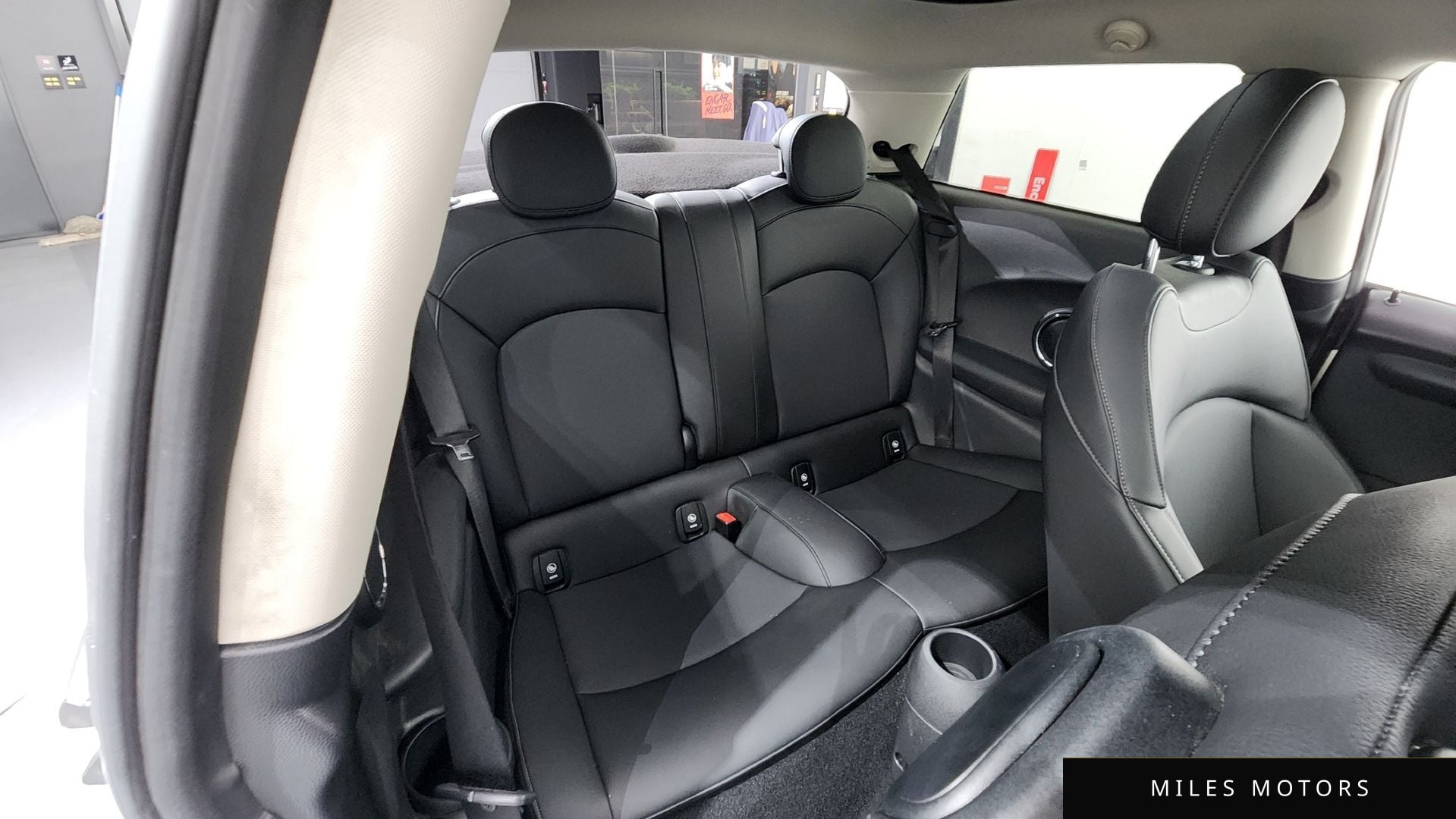 MINI Cooper 2021 — миниатюра 12