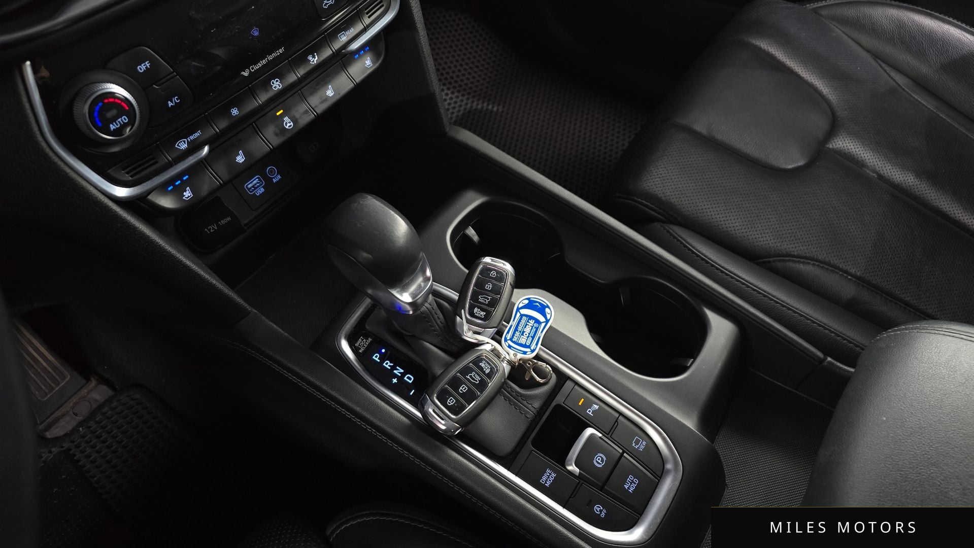 Hyundai Santafe 2019 — миниатюра 9