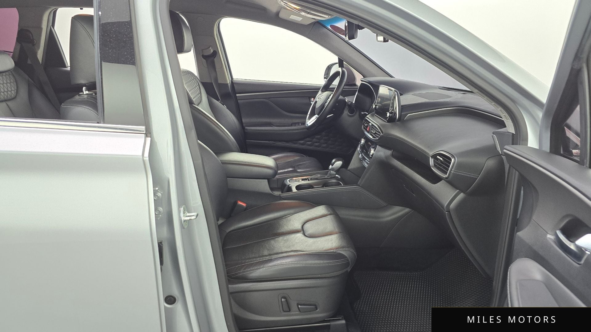 Hyundai Santafe 2019 — миниатюра 11