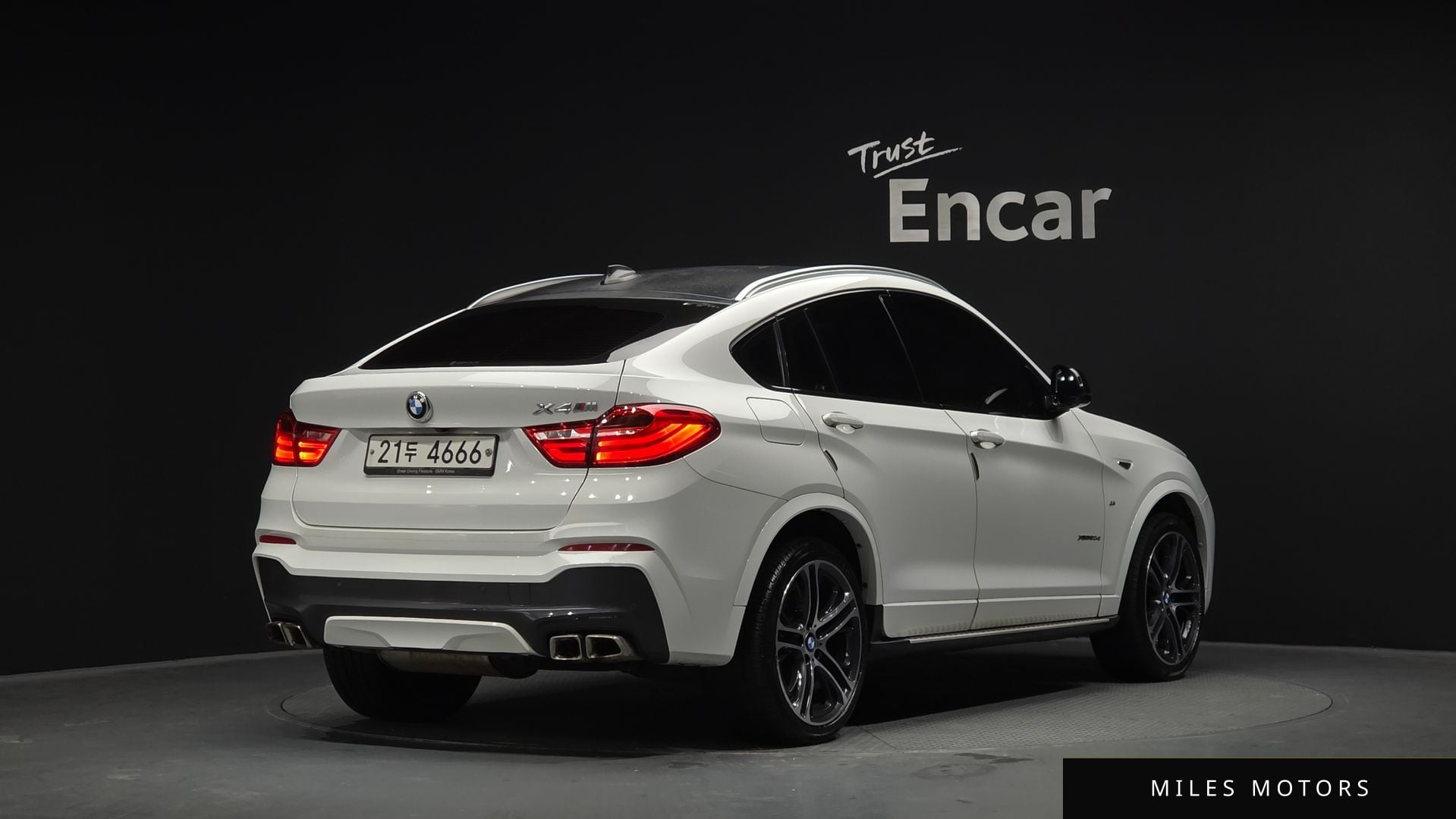 BMW X4 (F26) 2018 — миниатюра 2