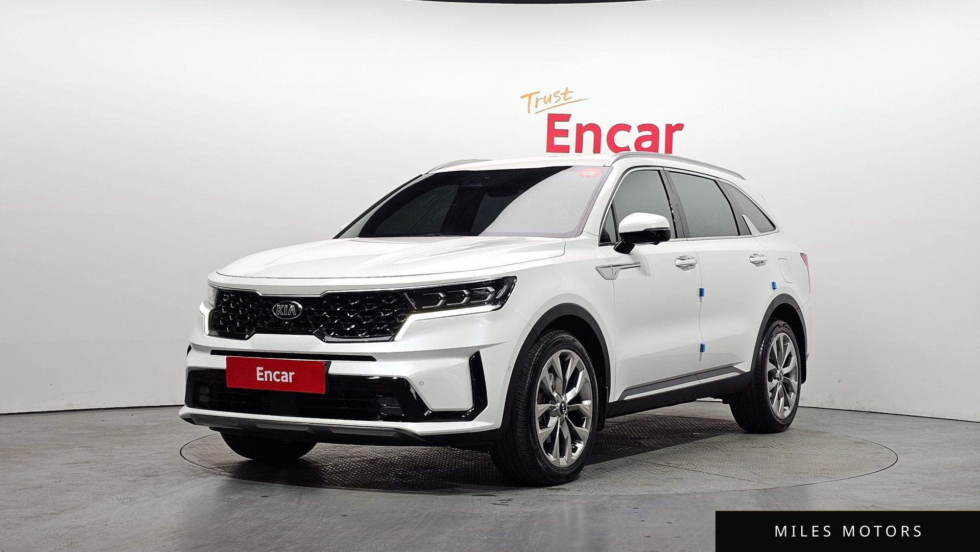 Kia Sorento 2021 — фото 1 из 12