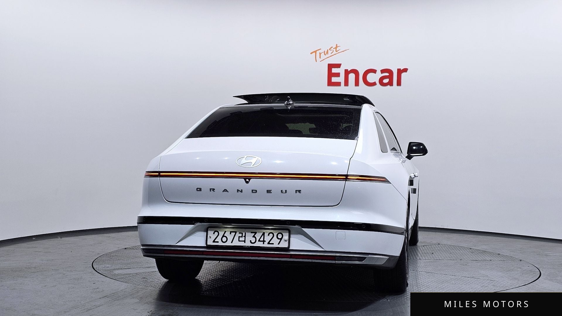 Hyundai Grandeur 2023 — миниатюра 4