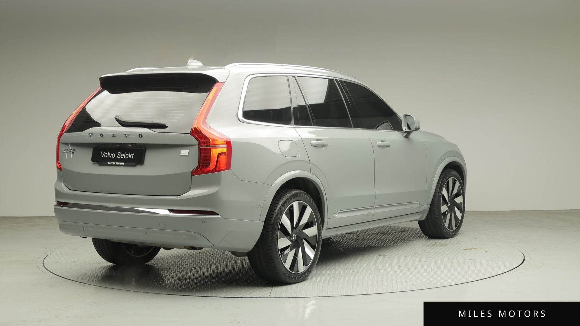 Volvo XC90 2024 — миниатюра 2