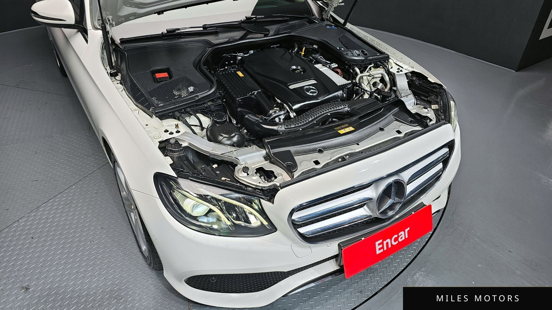 Mercedes-Benz E-Class W213 2017 — миниатюра 6