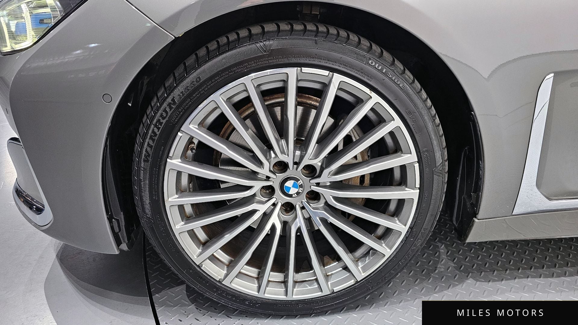 BMW 7 Series (G11) 2021 — миниатюра 5