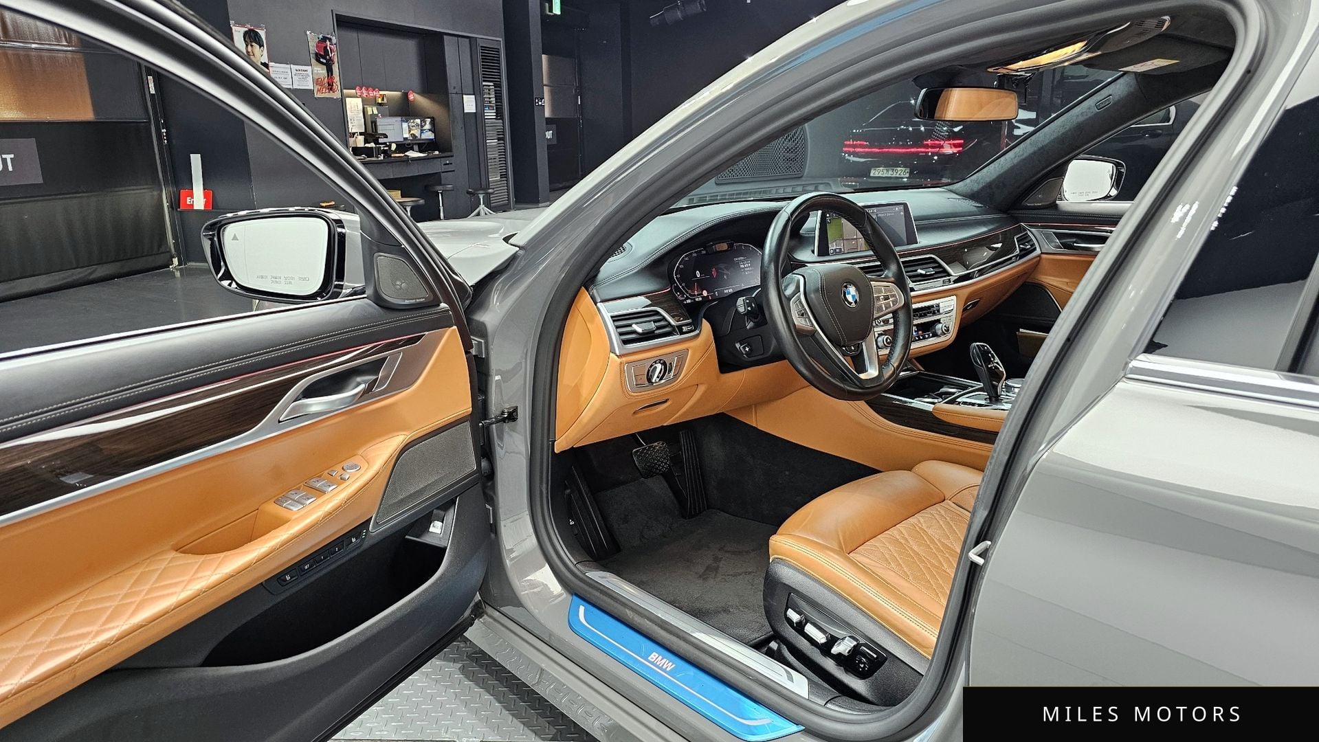 BMW 7 Series (G11) 2021 — миниатюра 11