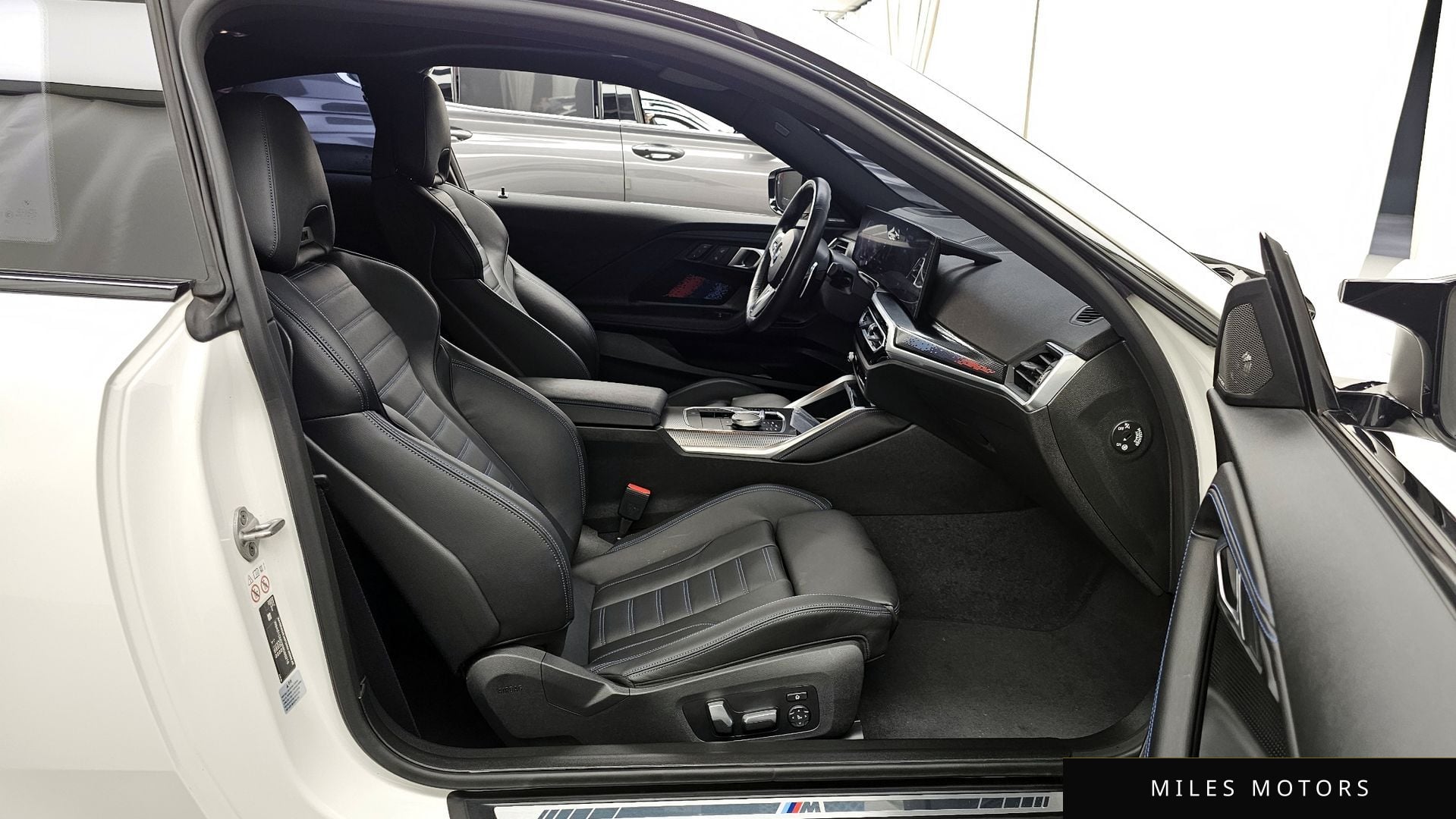BMW 2 Series (G42) 2024 — миниатюра 11