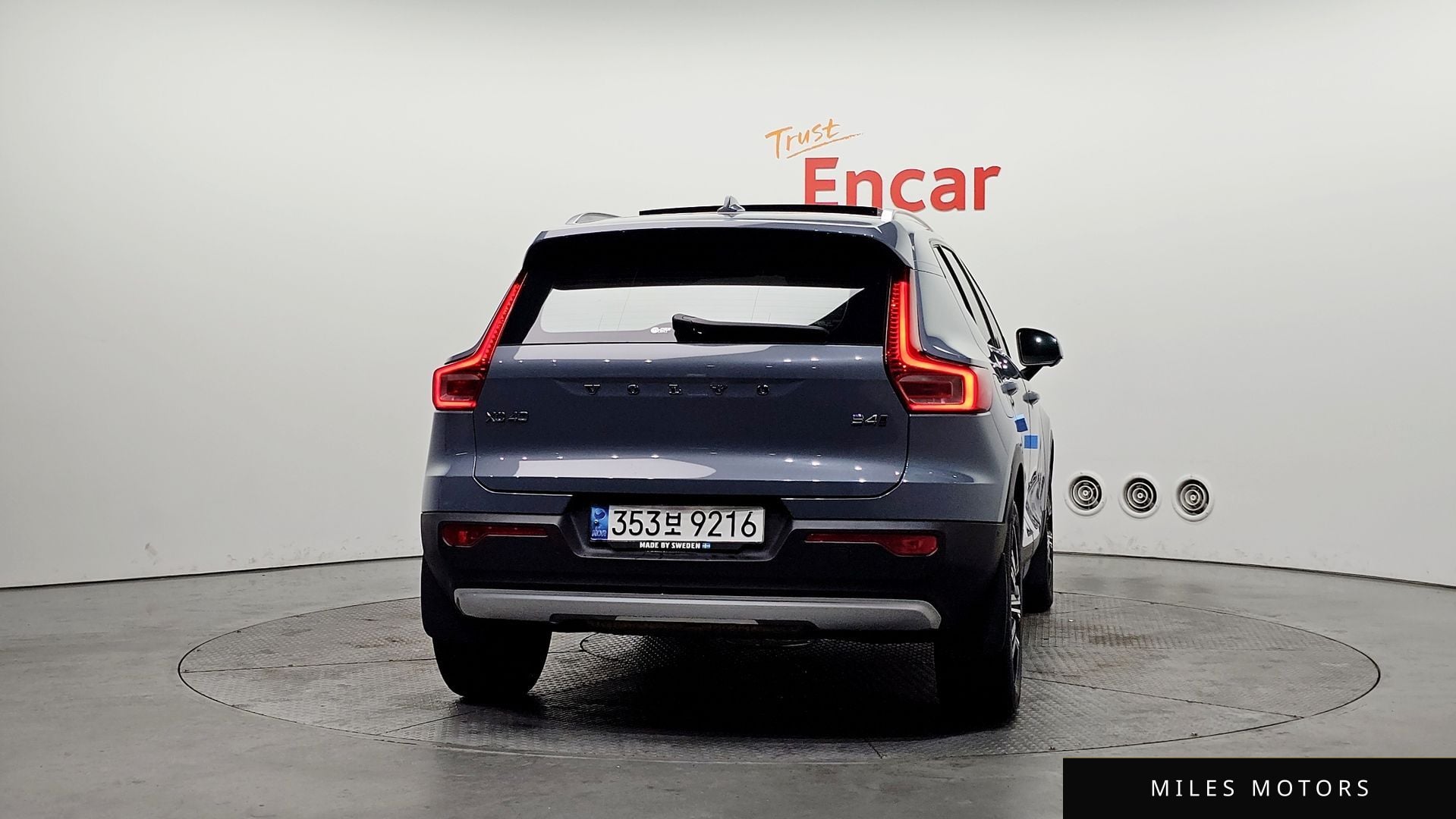 Volvo XC40 2022 — миниатюра 4