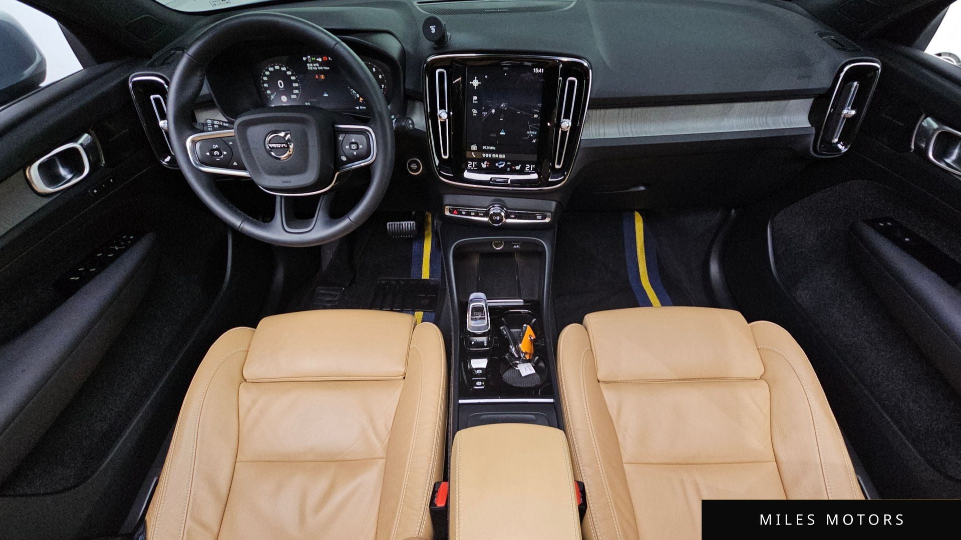 Volvo XC40 2022 — миниатюра 7