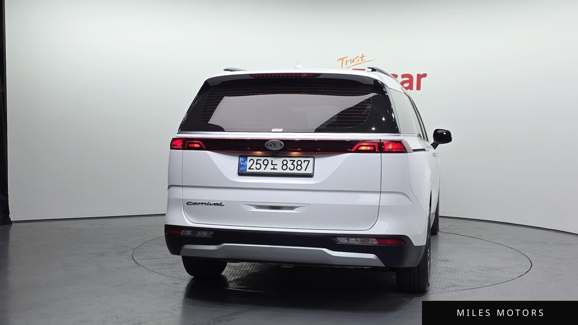 Kia Carnival 2021 — миниатюра 4