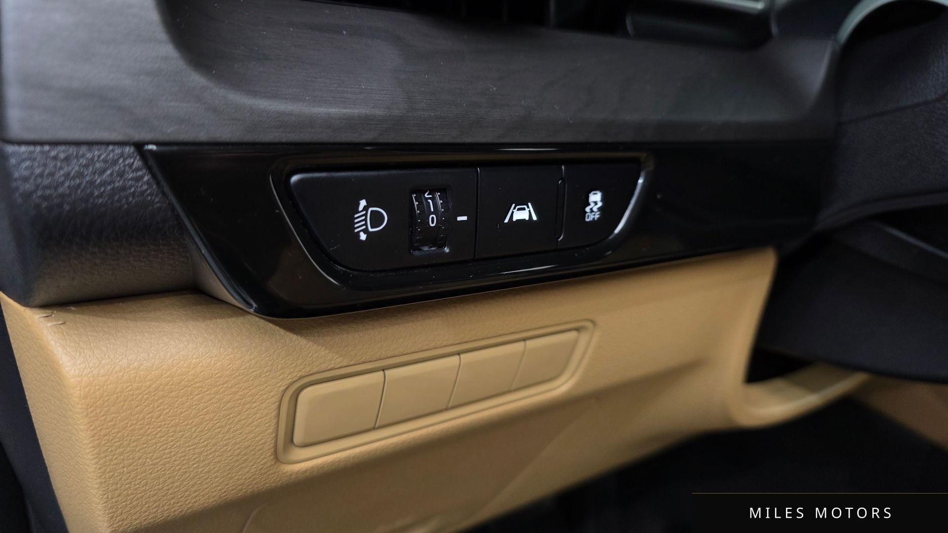 Kia Carnival 2021 — миниатюра 12