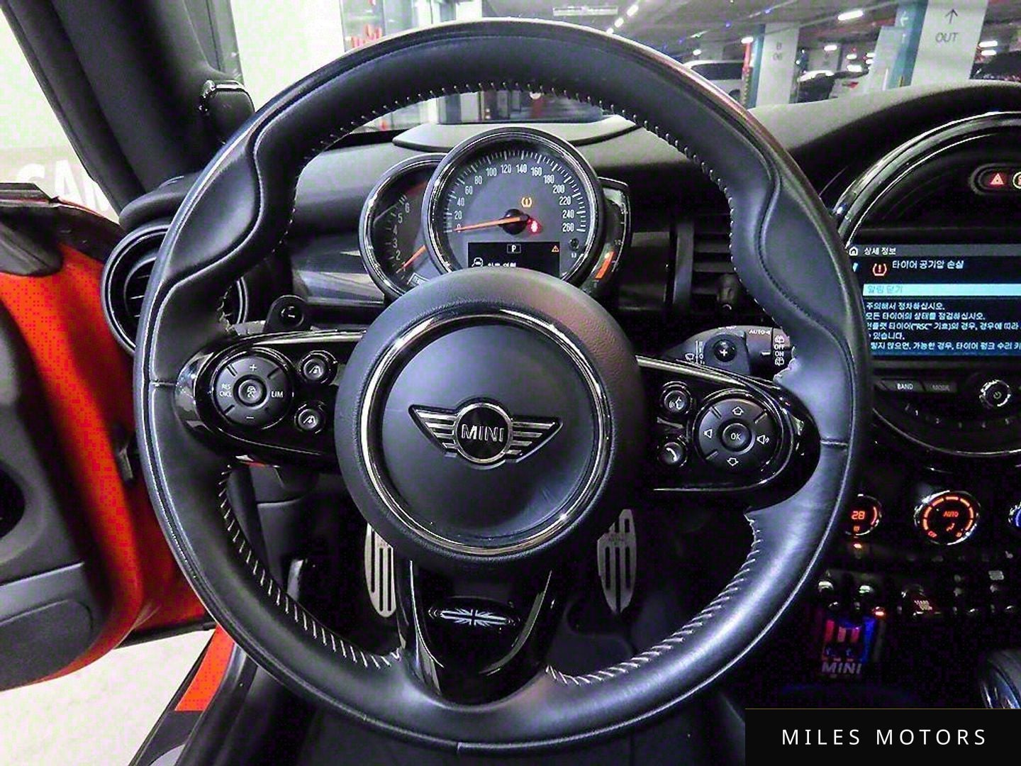 MINI Cooper S 2019 — миниатюра 8