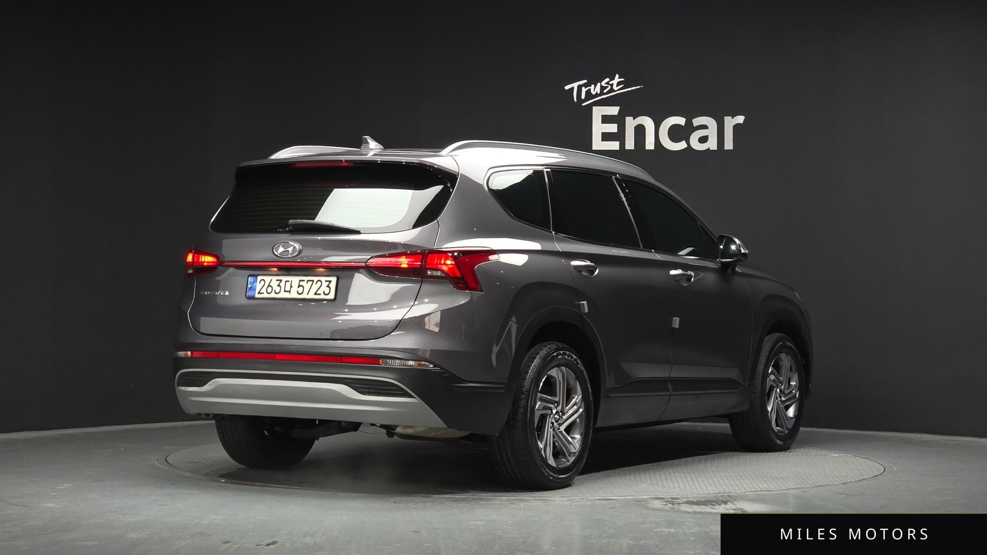 Hyundai Santafe 2021 — миниатюра 2