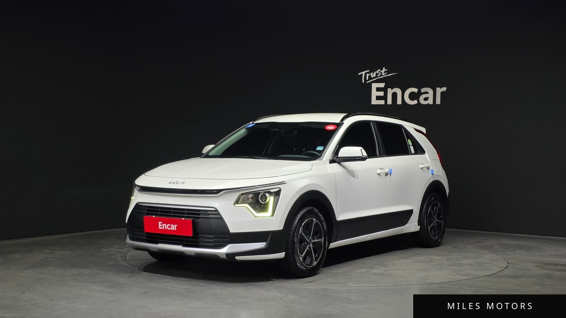 Kia Niro 2022 — фото 1 из 12