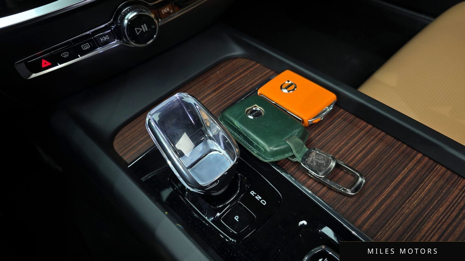 Volvo V60 2023 — миниатюра 9