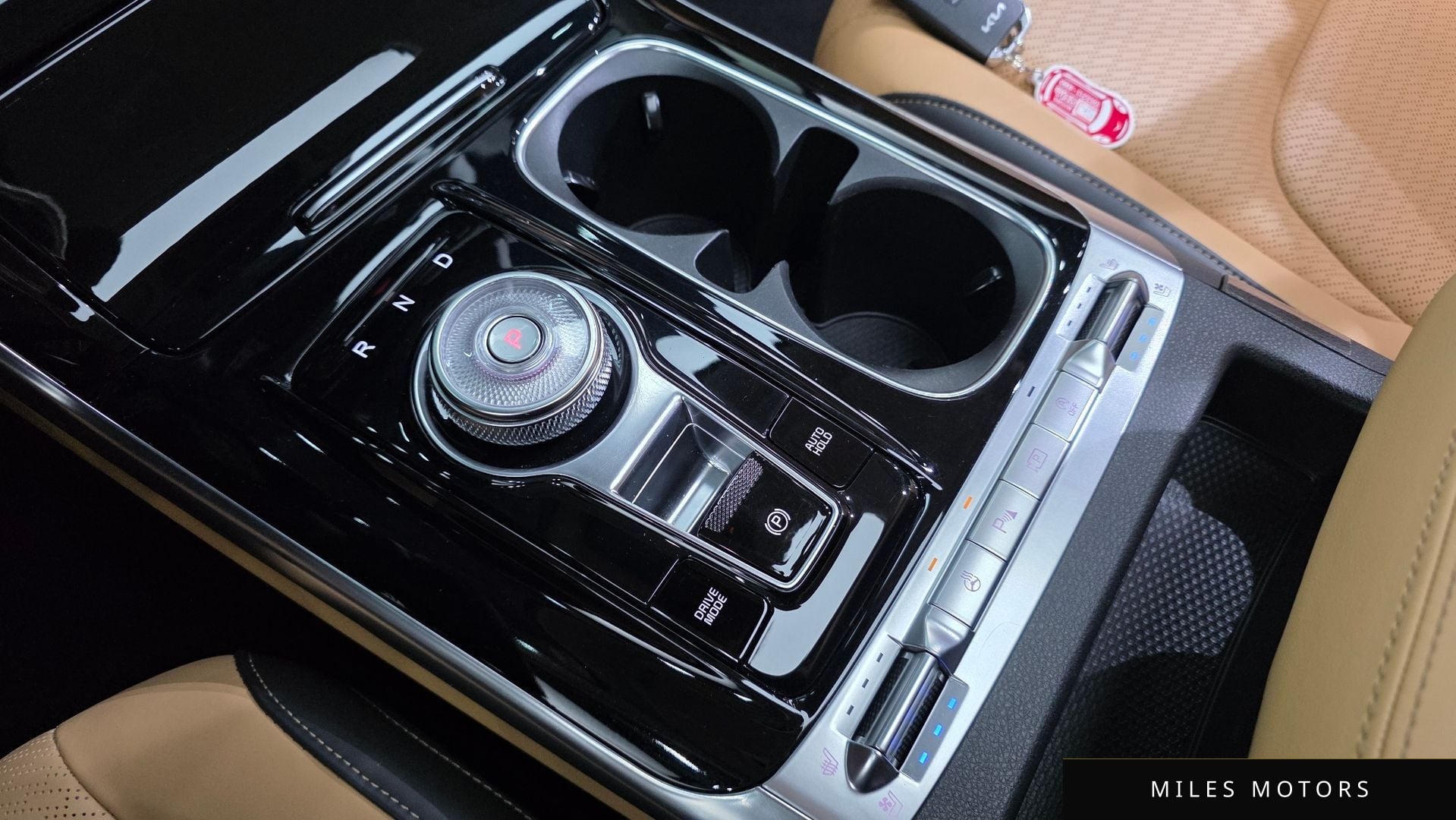 Kia Carnival 2022 — миниатюра 9