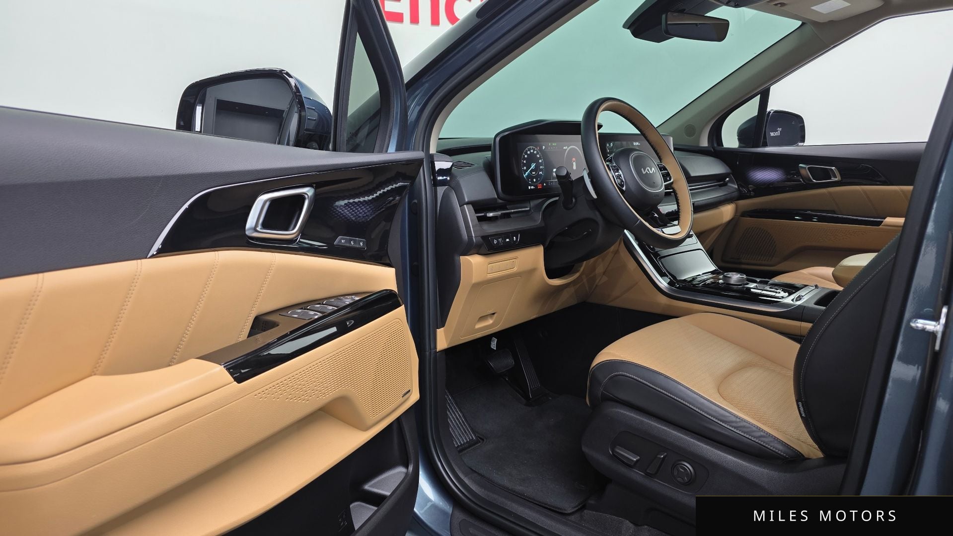 Kia Carnival 2022 — миниатюра 12
