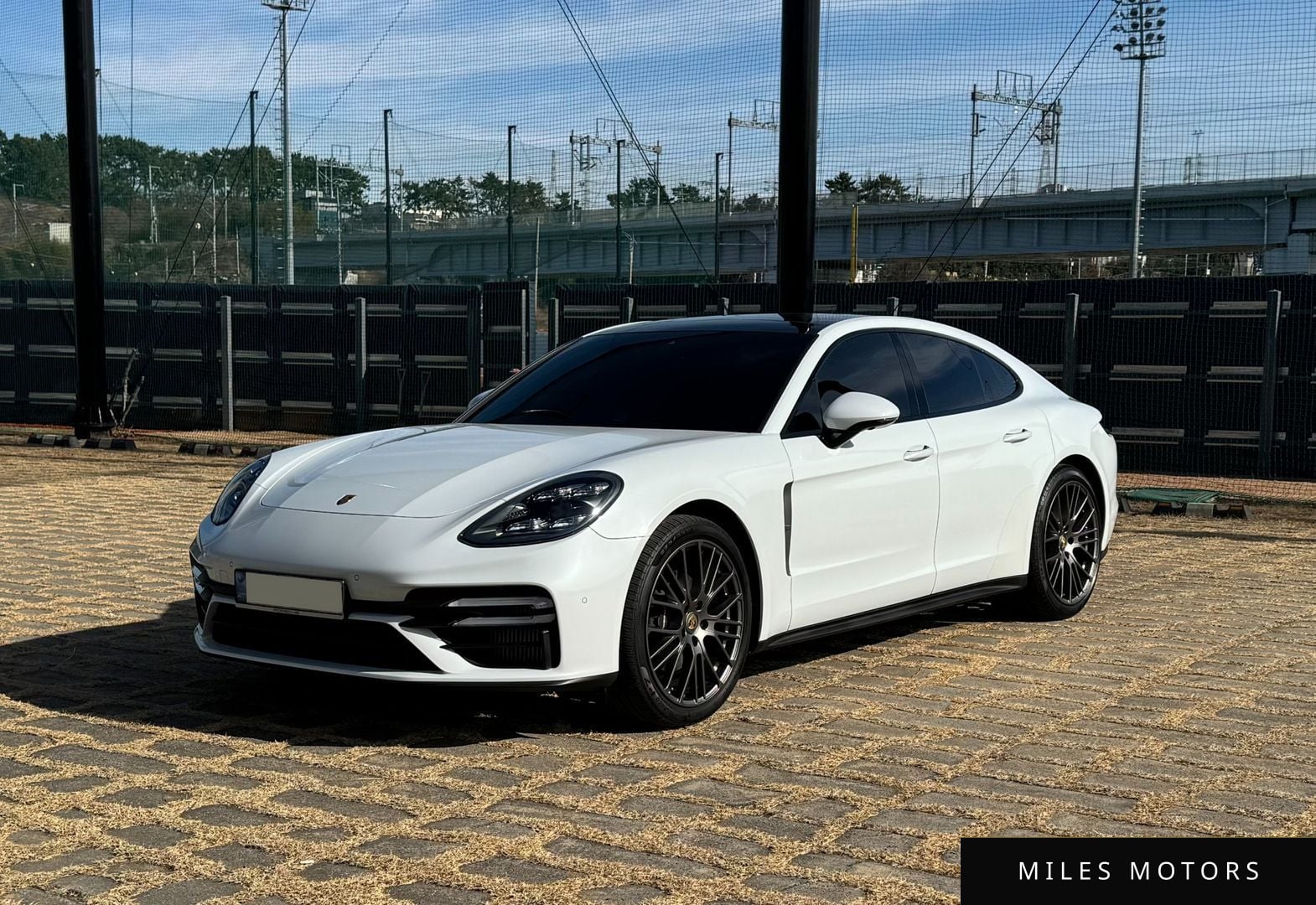 Porsche Panamera 2022 — миниатюра 6