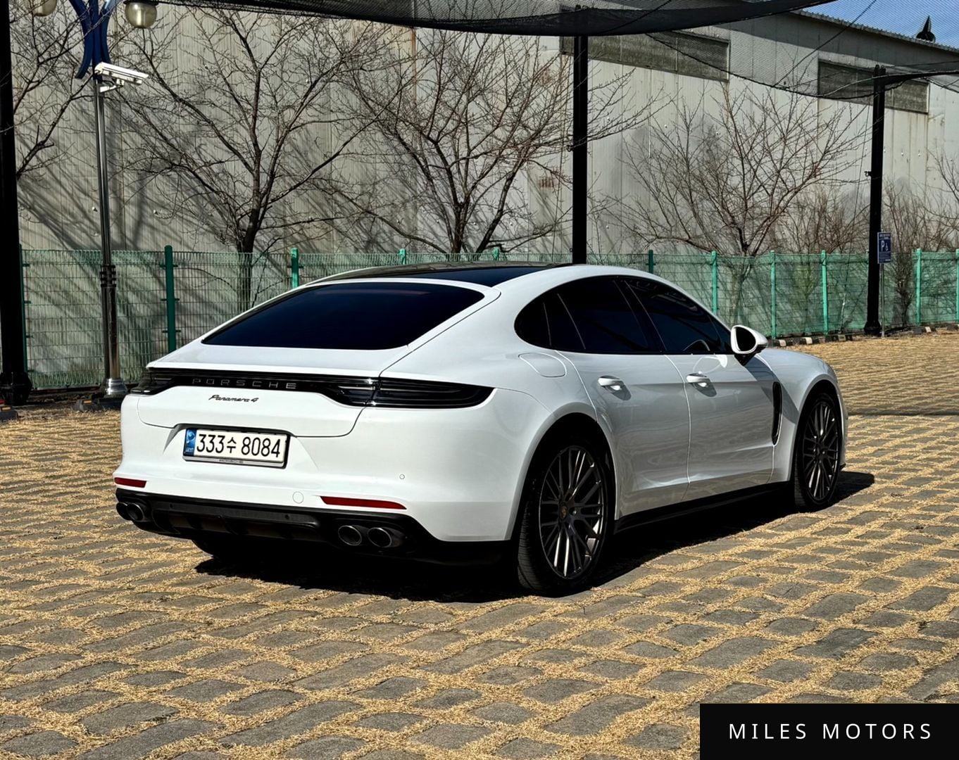 Porsche Panamera 2022 — миниатюра 9