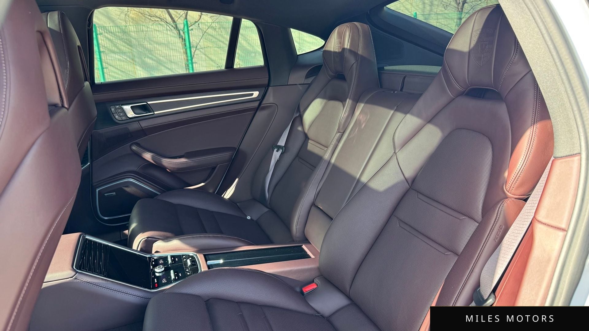 Porsche Panamera 2022 — миниатюра 12