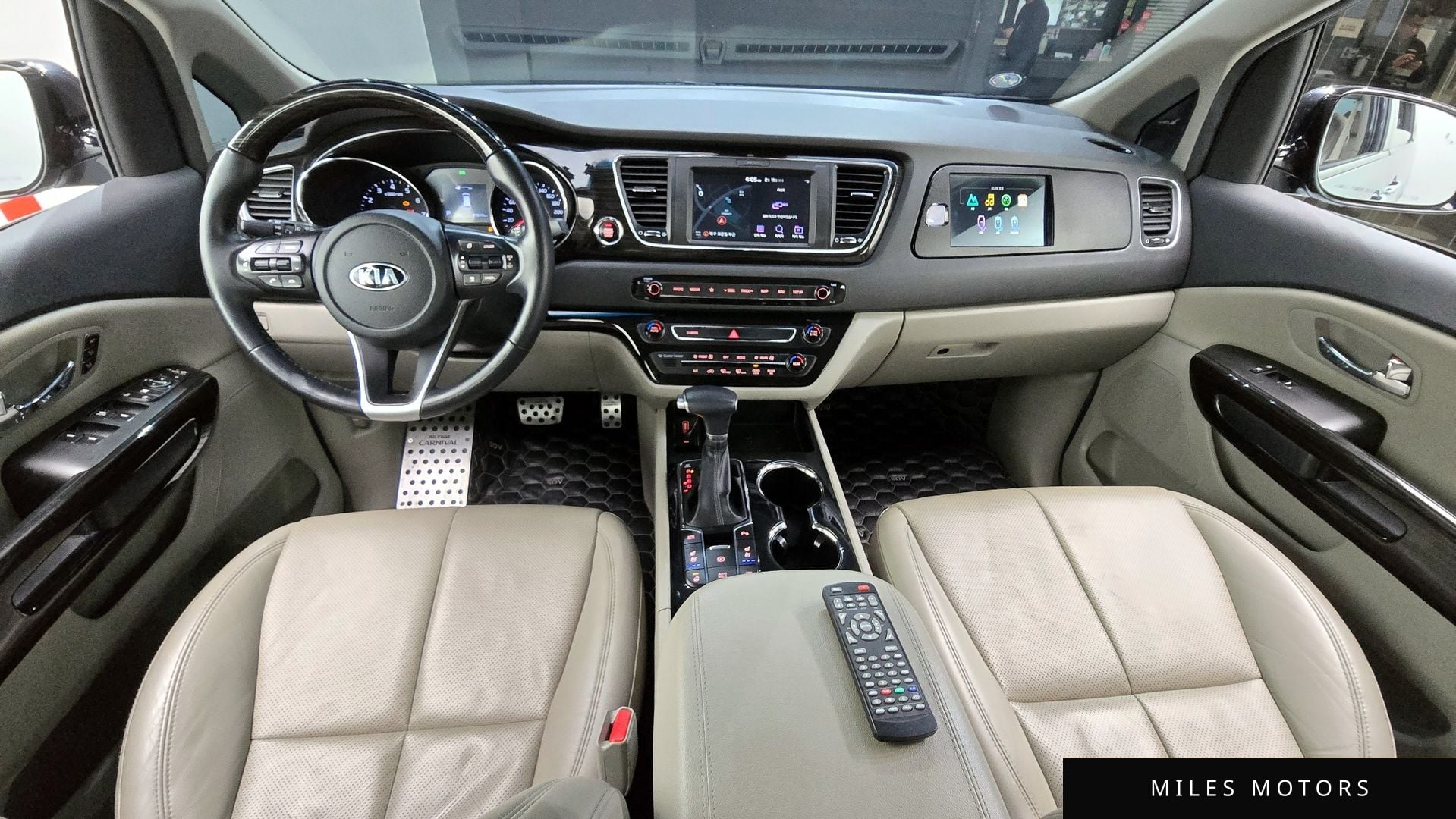 Kia Canival 2019 — миниатюра 7