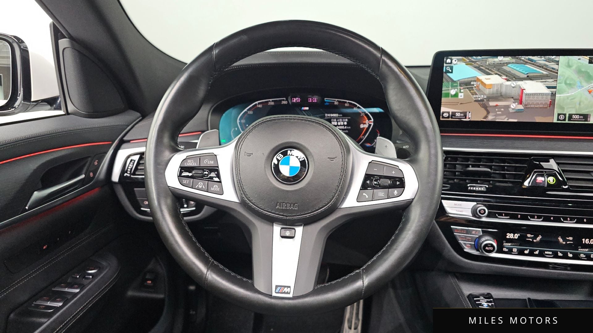 BMW 6 Series GT (G32) 2022 — миниатюра 11