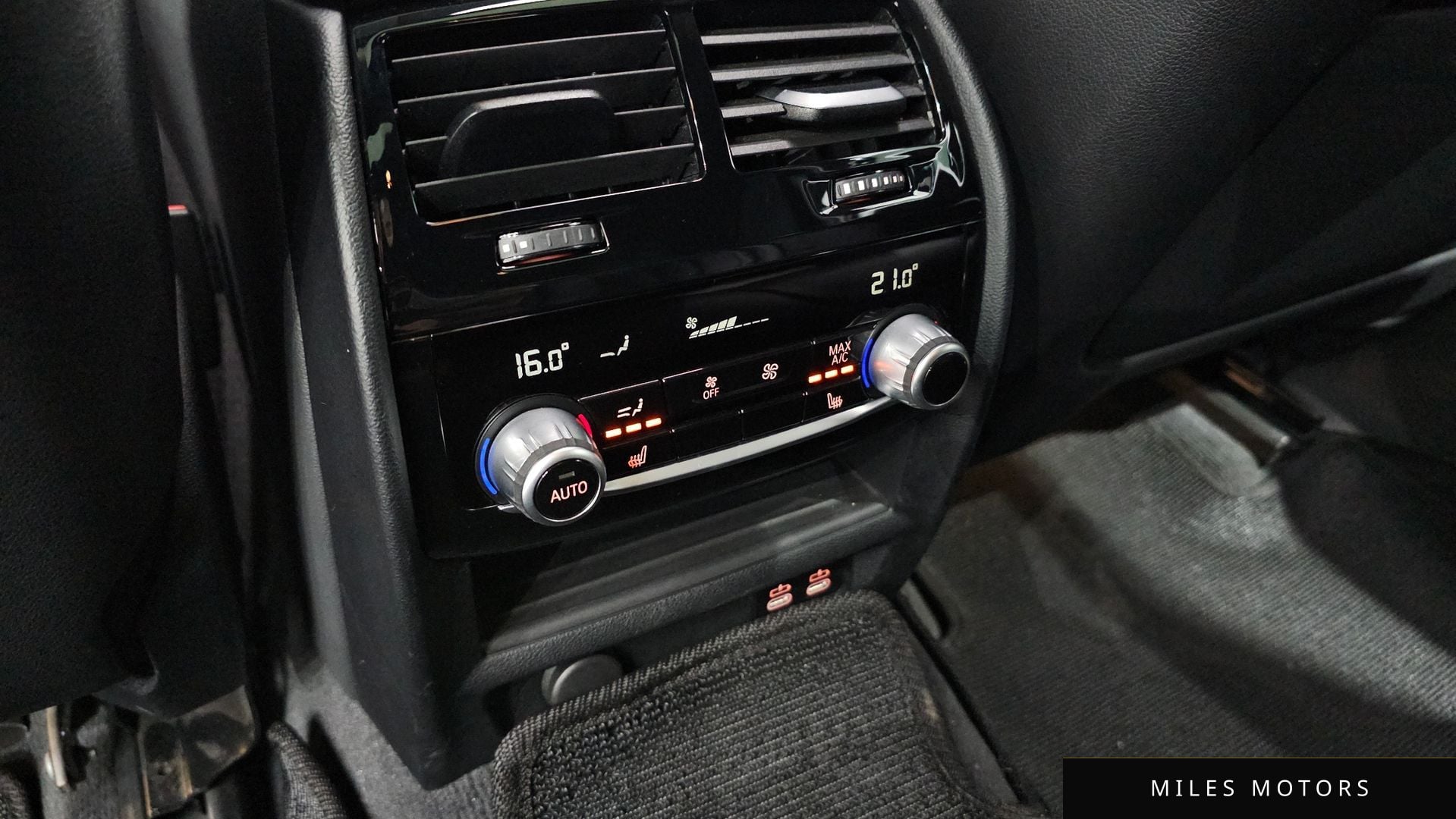 BMW 6 Series GT (G32) 2022 — миниатюра 18