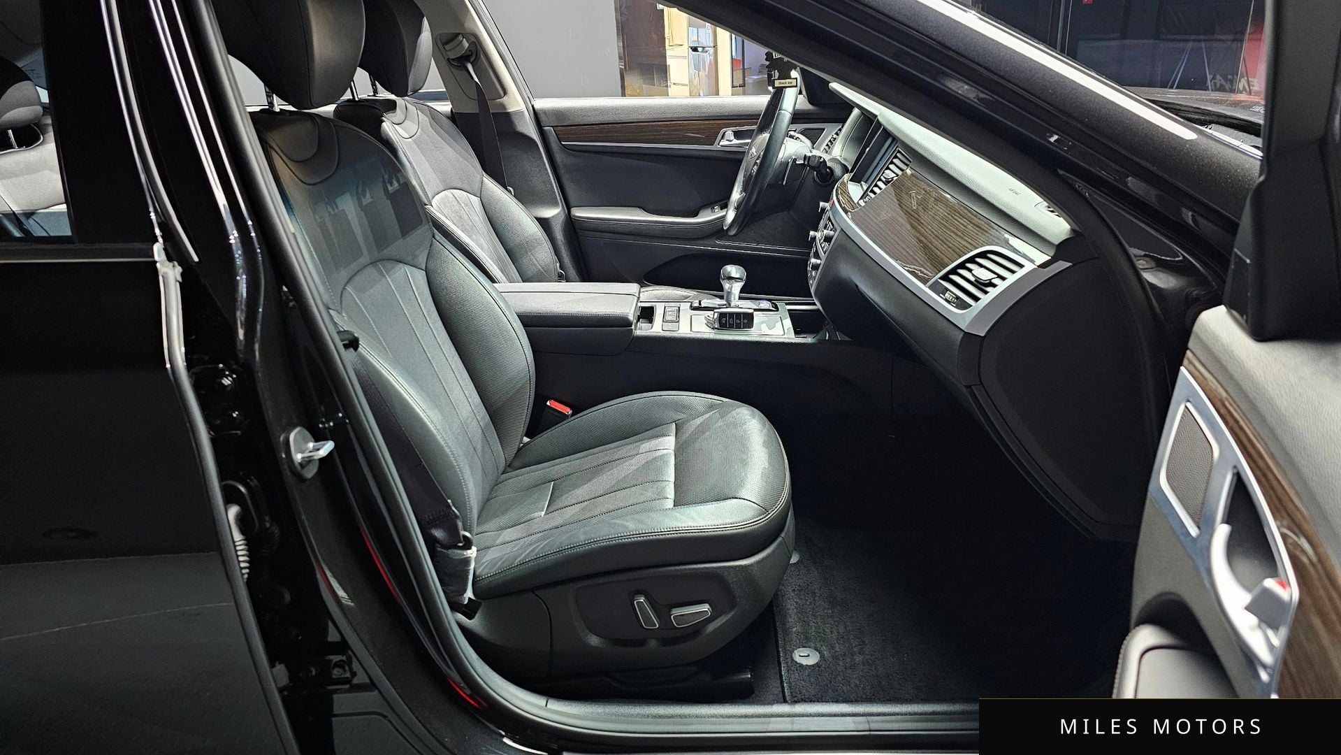 Genesis G80 2019 — миниатюра 10