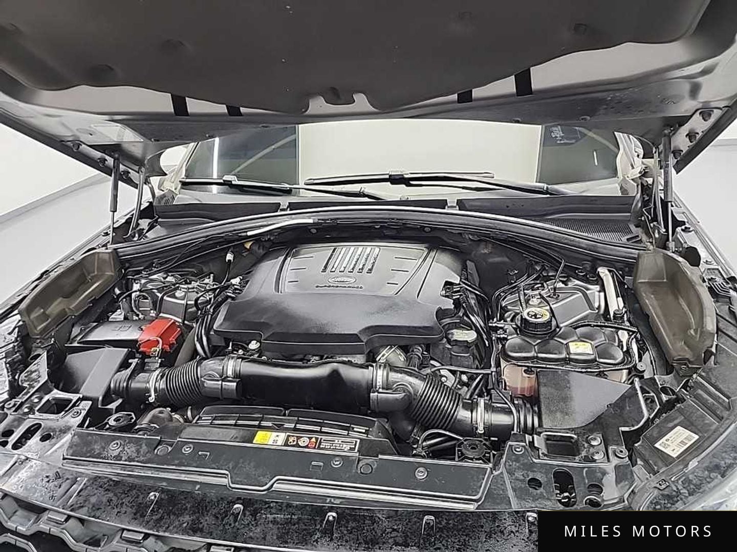 Land Rover Range Rover Velar 2018 — миниатюра 5