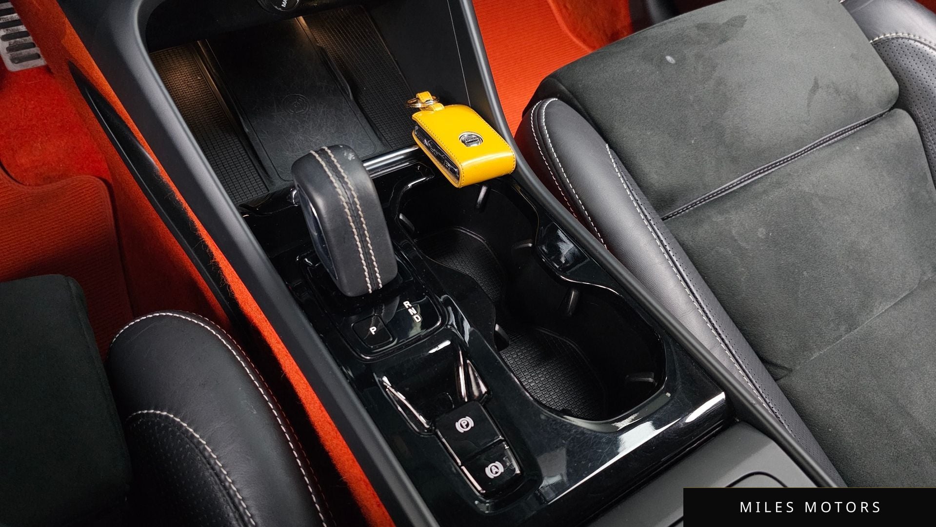Volvo XC40 2020 — миниатюра 9