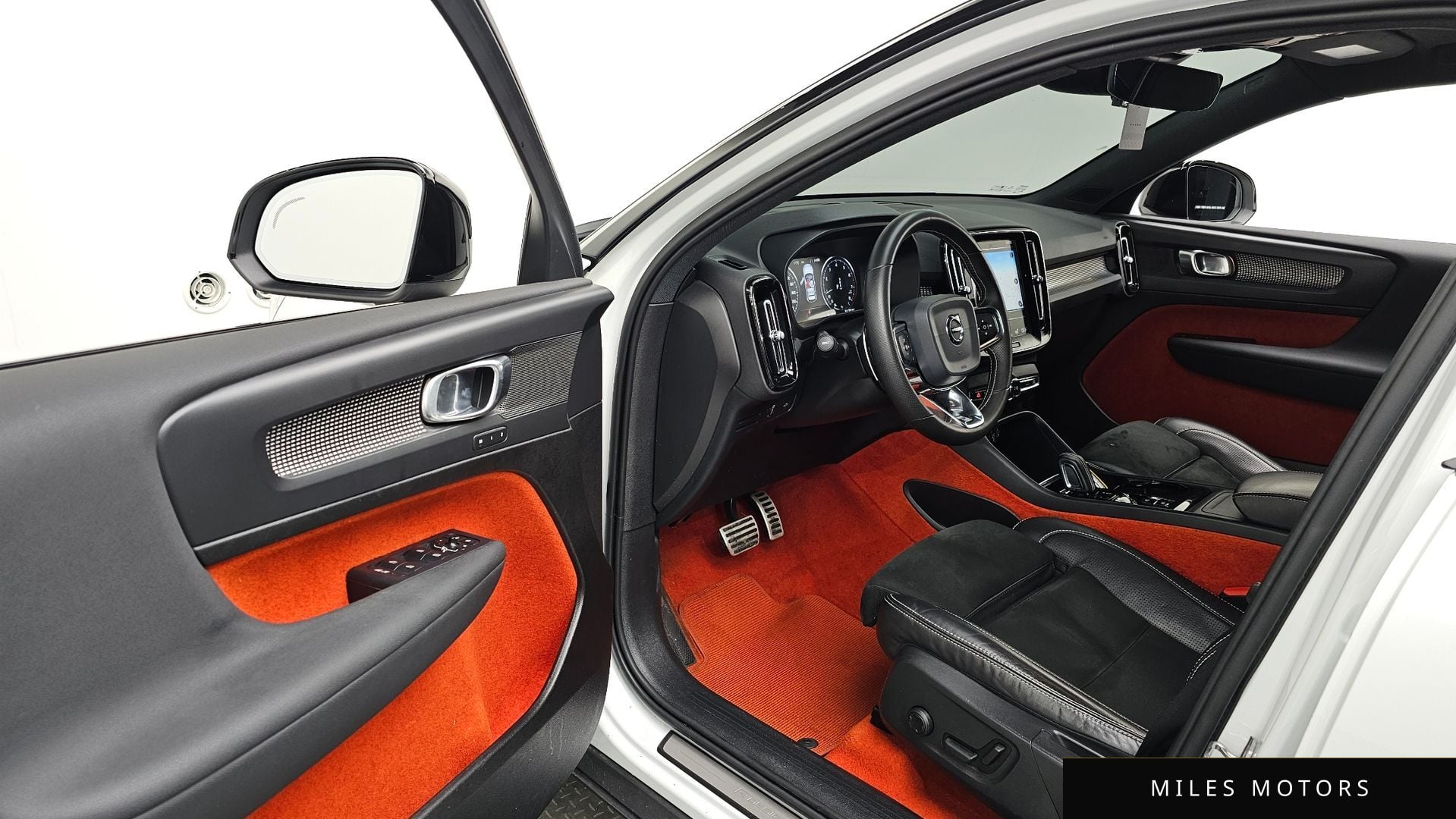 Volvo XC40 2020 — миниатюра 10